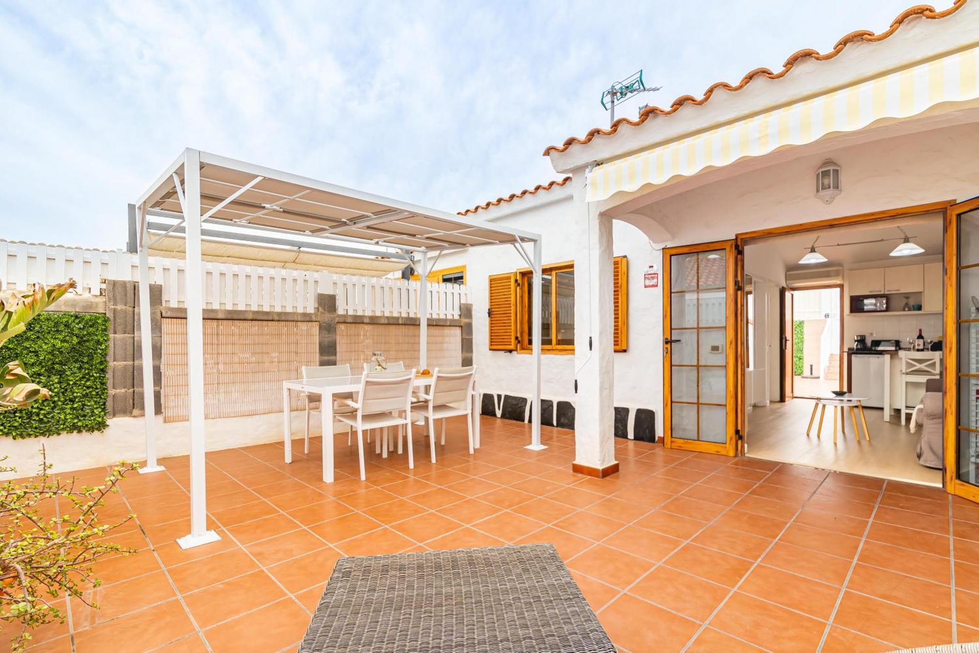 Canarian Holiday Home - Sunset Bungalow In Playa Del Ingles San Bartolomé エクステリア 写真